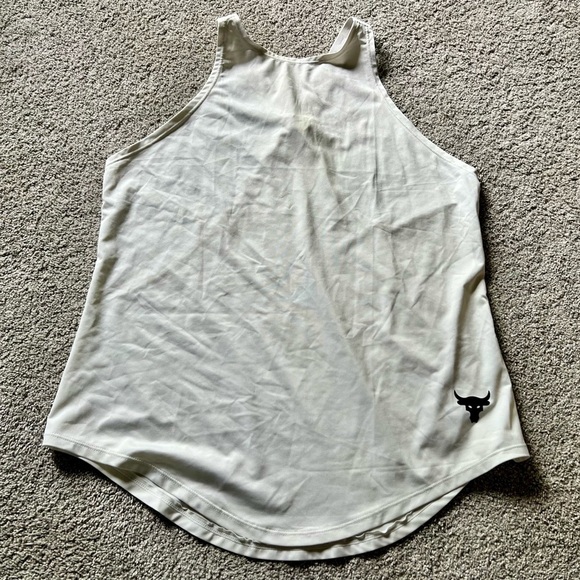 Under Armour Women’s Size M UA Project Rock Brahma Bull Tank Top Heat Gear - Picture 1 of 3